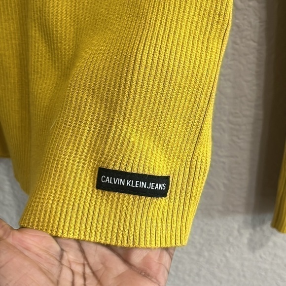 Calvin Klein Women Yellow turtleneck Neck Sweater Size XS Long Sleeve - Picture 2 of 5
